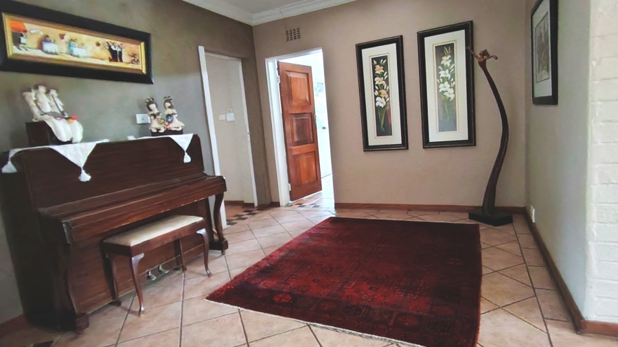 4 Bedroom Property for Sale in Vanderbijlpark SW 5 Gauteng