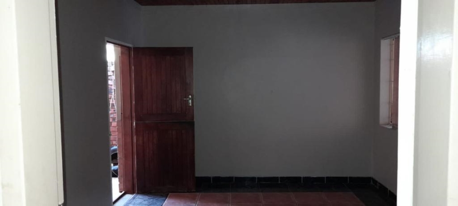 Commercial Property for Sale in Kromdraai Gauteng