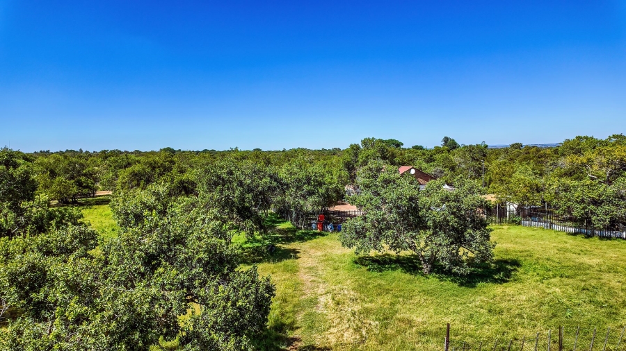 Commercial Property for Sale in Kromdraai Gauteng