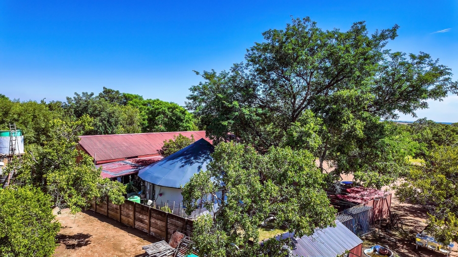 Commercial Property for Sale in Kromdraai Gauteng