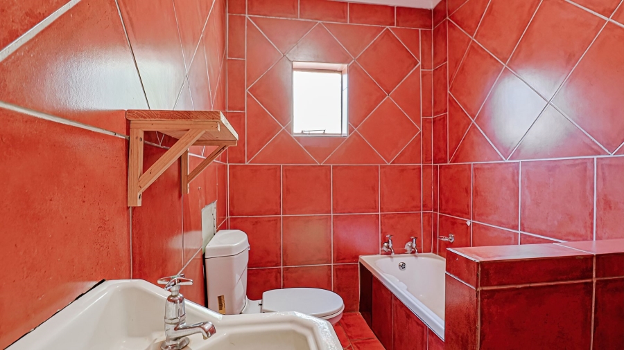 Commercial Property for Sale in Kromdraai Gauteng