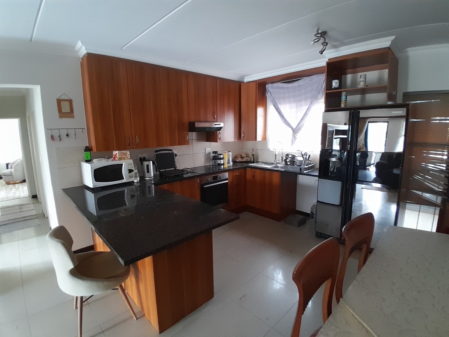  Bedroom Property for Sale in Barbeque Downs Gauteng