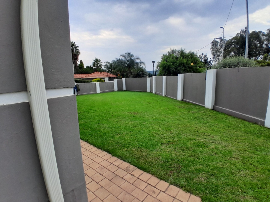  Bedroom Property for Sale in Barbeque Downs Gauteng