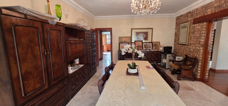  Bedroom Property for Sale in Laudium Gauteng