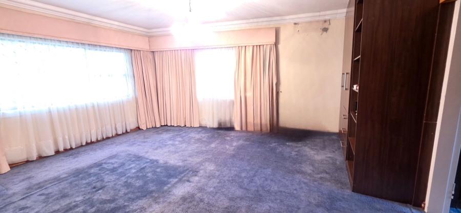  Bedroom Property for Sale in Laudium Gauteng