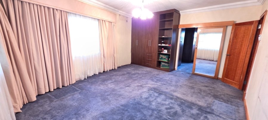  Bedroom Property for Sale in Laudium Gauteng