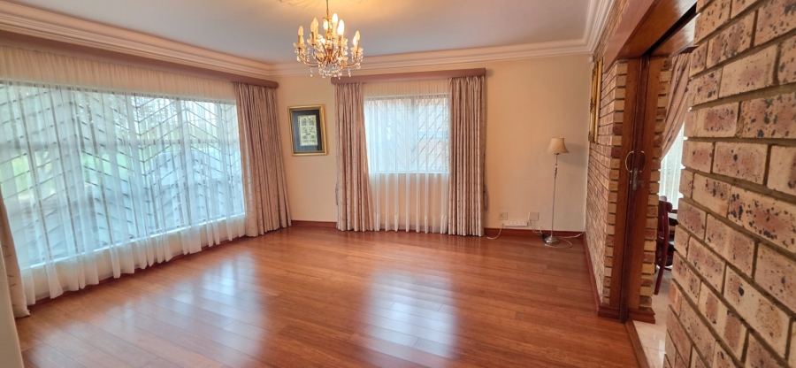  Bedroom Property for Sale in Laudium Gauteng