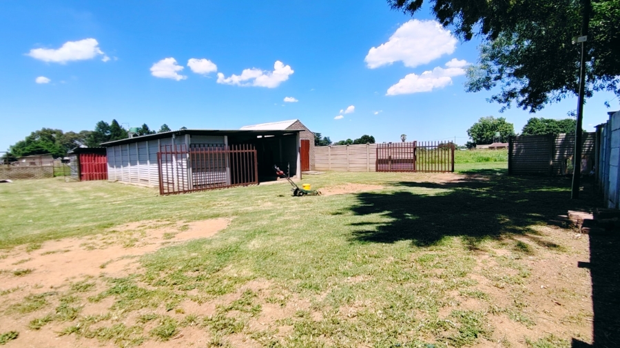 3 Bedroom Property for Sale in Buyscelia Gauteng