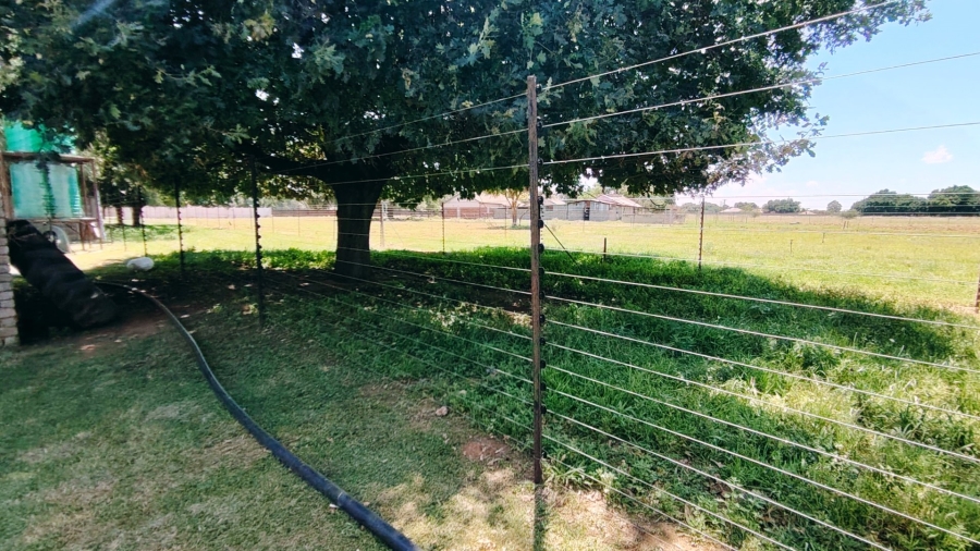 3 Bedroom Property for Sale in Buyscelia Gauteng