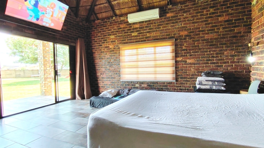 3 Bedroom Property for Sale in Buyscelia Gauteng