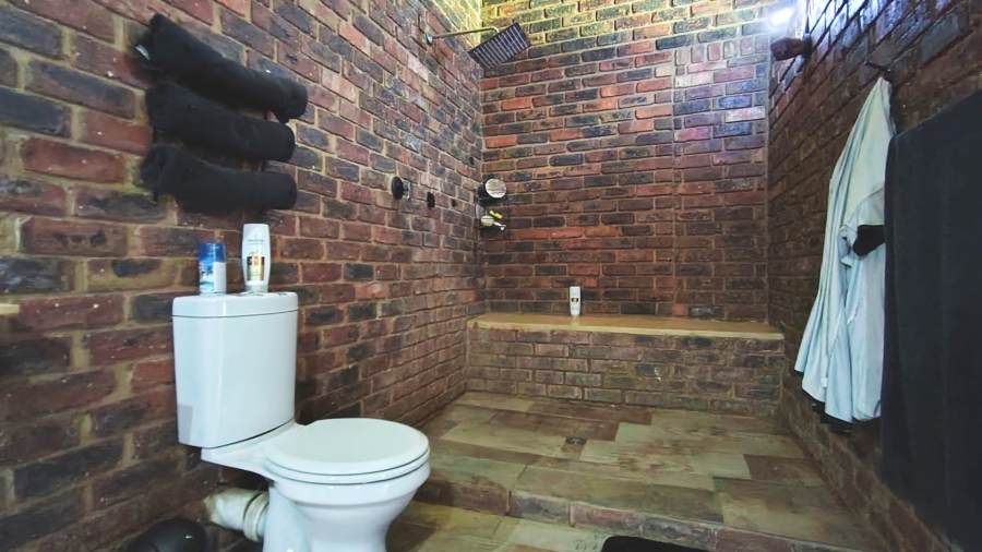 3 Bedroom Property for Sale in Buyscelia Gauteng