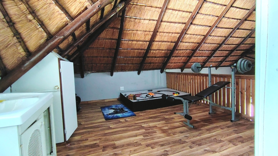 3 Bedroom Property for Sale in Buyscelia Gauteng