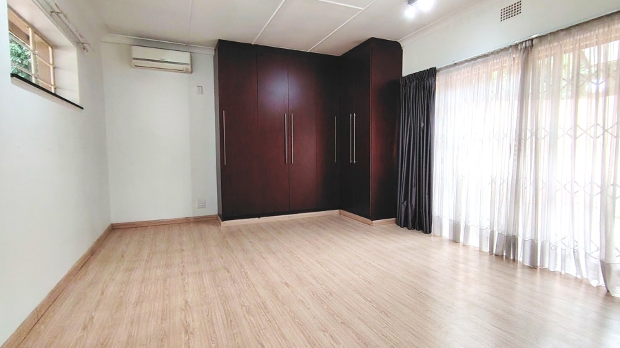 4 Bedroom Property for Sale in Vanderbijlpark SW 5 Gauteng