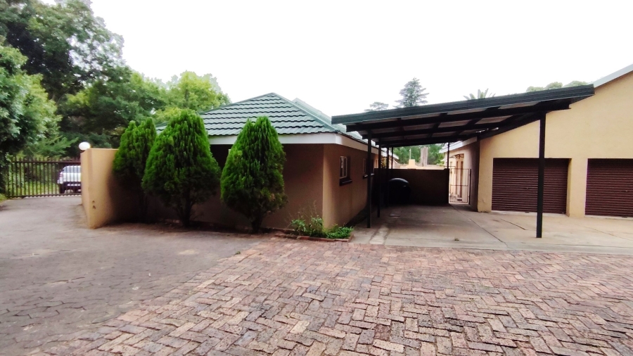 4 Bedroom Property for Sale in Vanderbijlpark SW 5 Gauteng