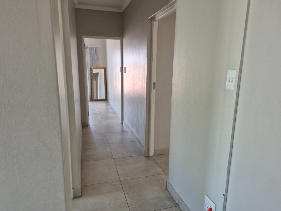4 Bedroom Property for Sale in Thatchfield Hills Gauteng