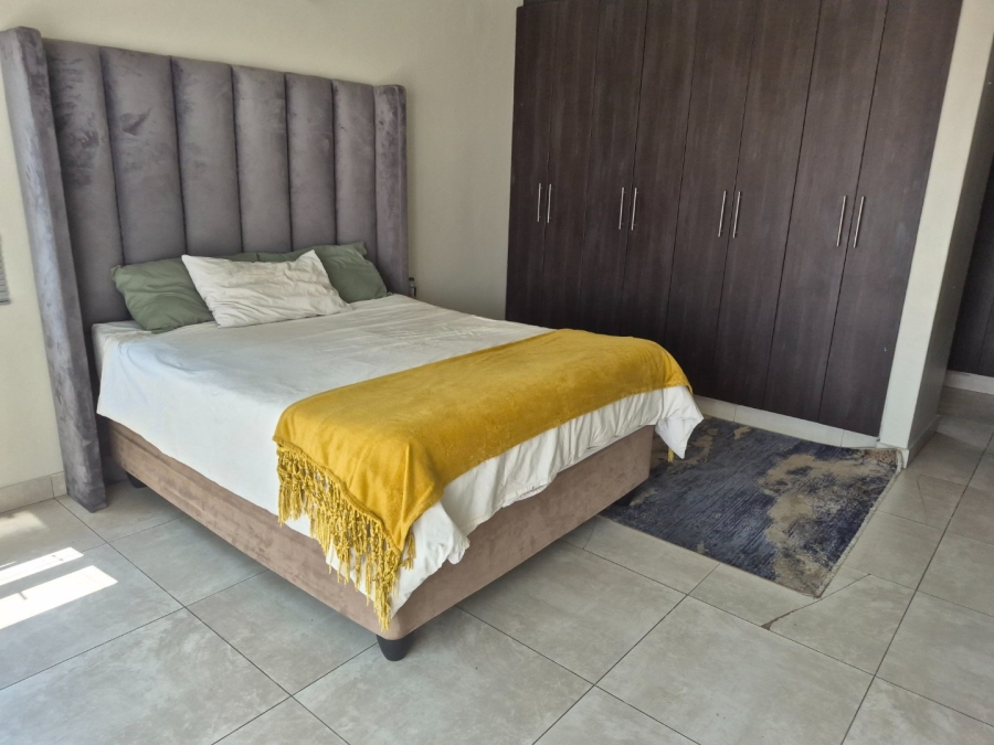 4 Bedroom Property for Sale in Thatchfield Hills Gauteng