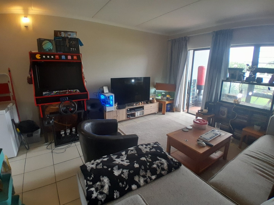 2 Bedroom Property for Sale in Barbeque Downs Gauteng