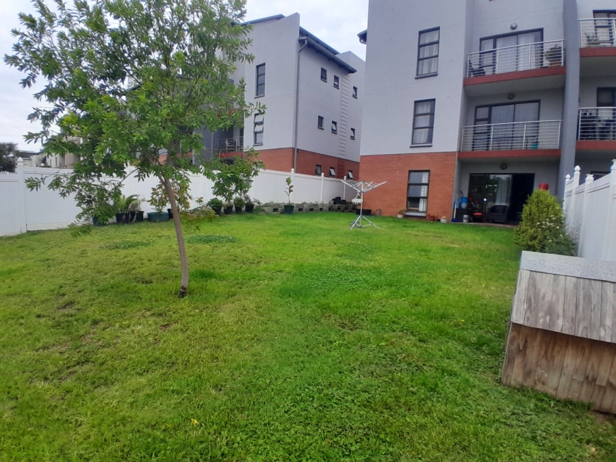 2 Bedroom Property for Sale in Barbeque Downs Gauteng