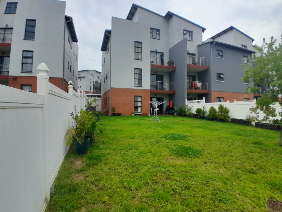 2 Bedroom Property for Sale in Barbeque Downs Gauteng