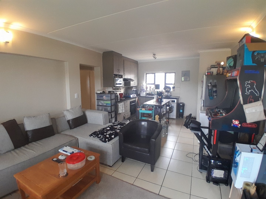 2 Bedroom Property for Sale in Barbeque Downs Gauteng