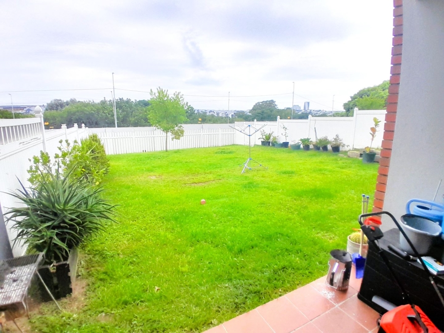 2 Bedroom Property for Sale in Barbeque Downs Gauteng