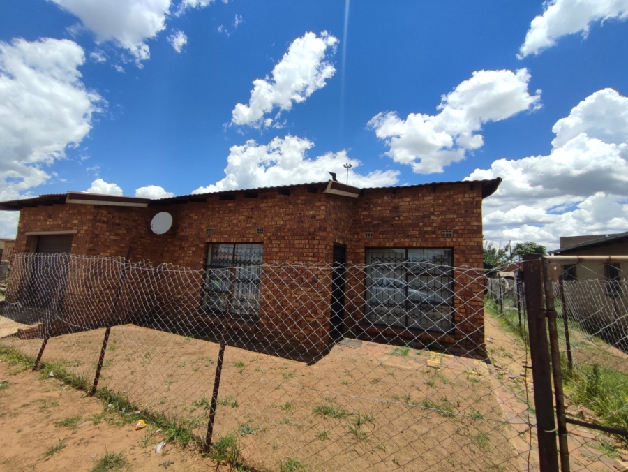 3 Bedroom Property for Sale in Geluksdal Ext 2 Gauteng