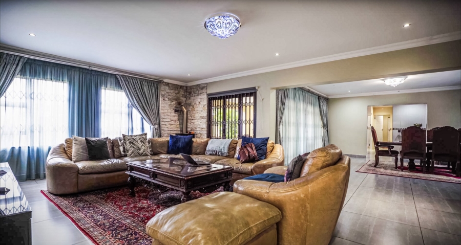 To Let 4 Bedroom Property for Rent in Rayton Gauteng