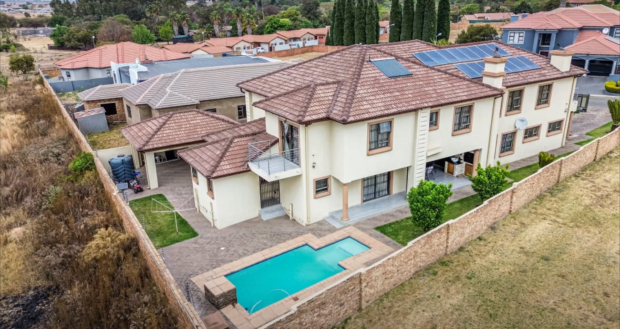 To Let 4 Bedroom Property for Rent in Rayton Gauteng
