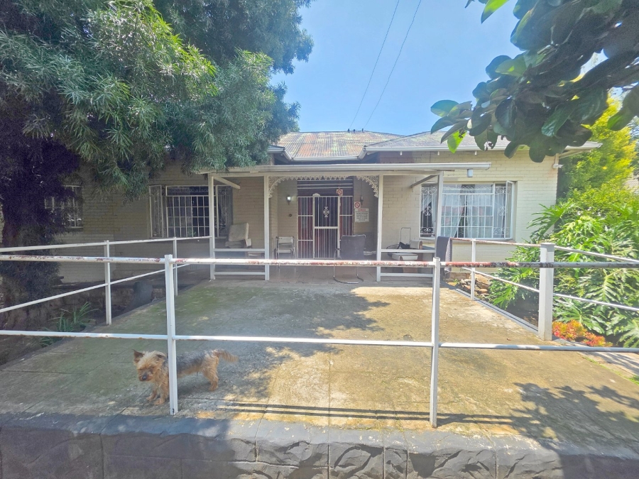 12 Bedroom Property for Sale in Parkhill Gardens Gauteng