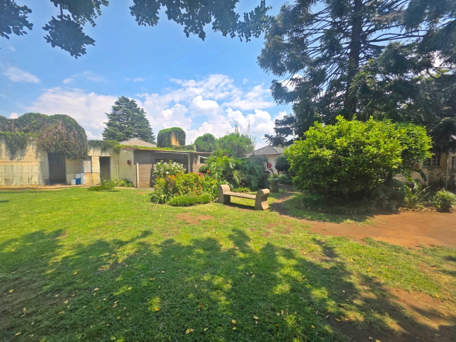 12 Bedroom Property for Sale in Parkhill Gardens Gauteng