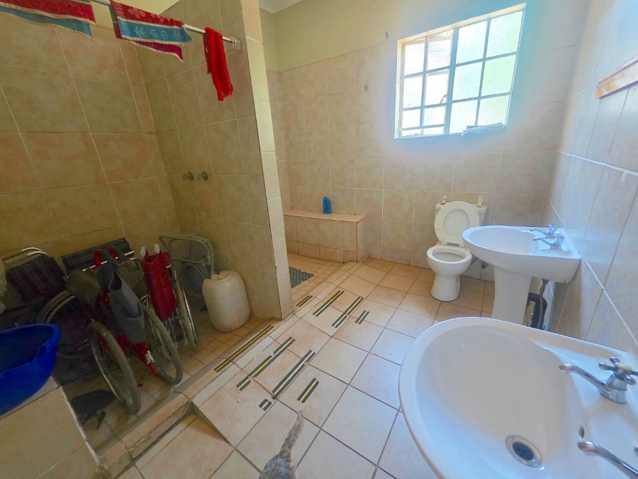 12 Bedroom Property for Sale in Parkhill Gardens Gauteng