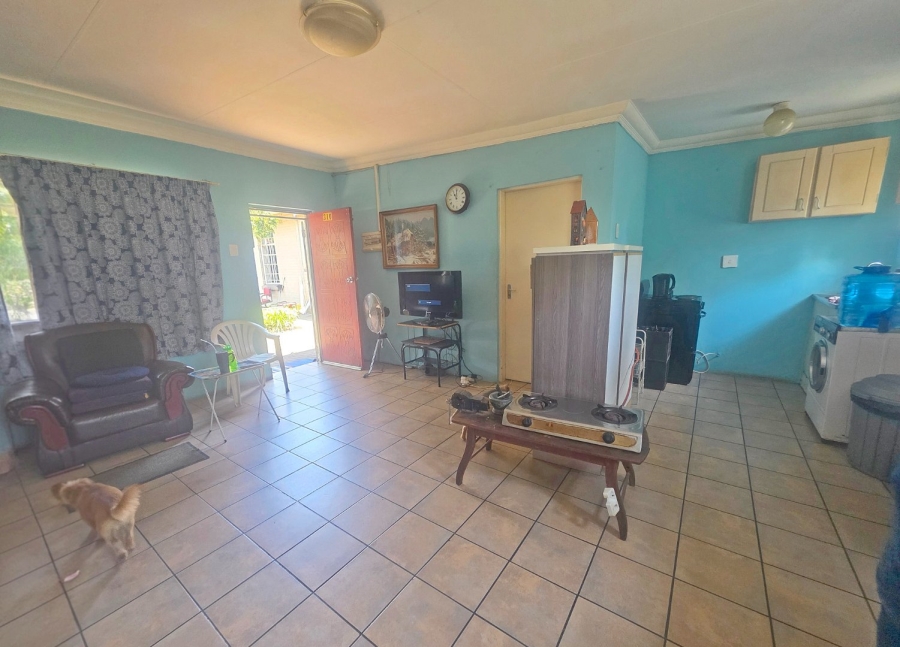 12 Bedroom Property for Sale in Parkhill Gardens Gauteng