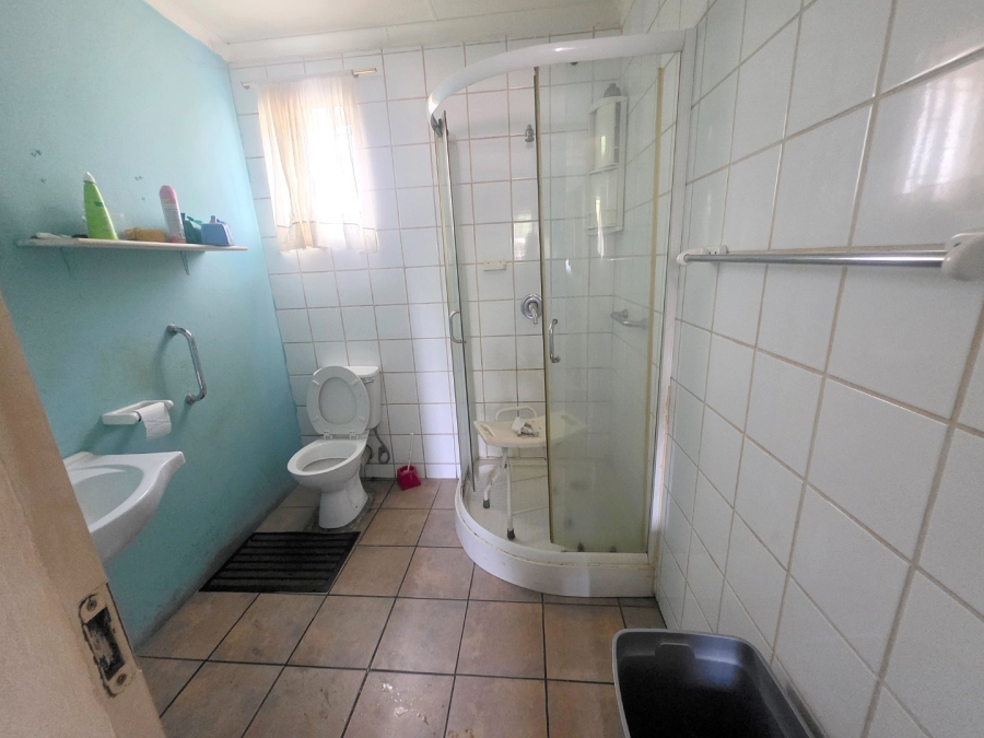 12 Bedroom Property for Sale in Parkhill Gardens Gauteng