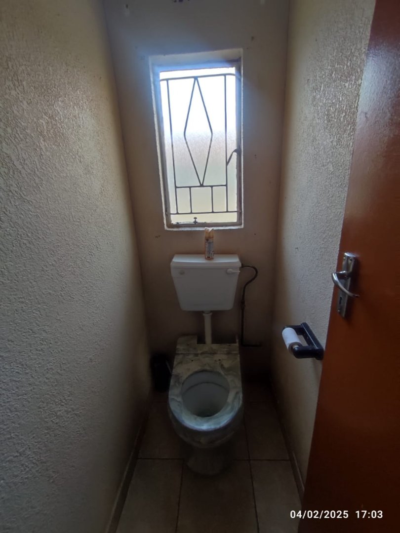 2 Bedroom Property for Sale in Daveyton Gauteng