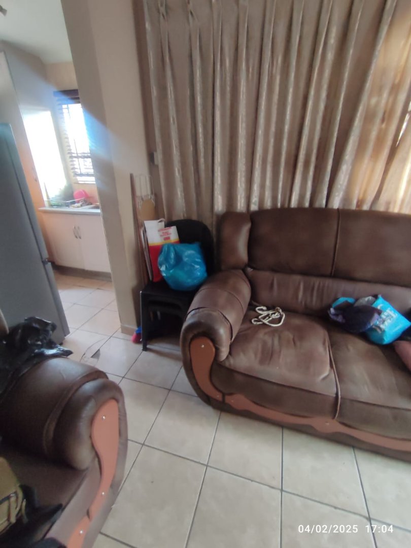 2 Bedroom Property for Sale in Daveyton Gauteng