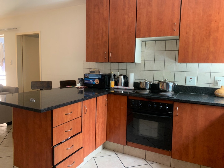 1 Bedroom Property for Sale in Vorna Valley Gauteng