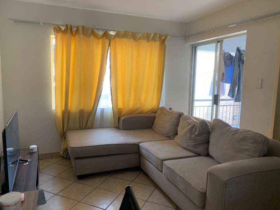 1 Bedroom Property for Sale in Vorna Valley Gauteng