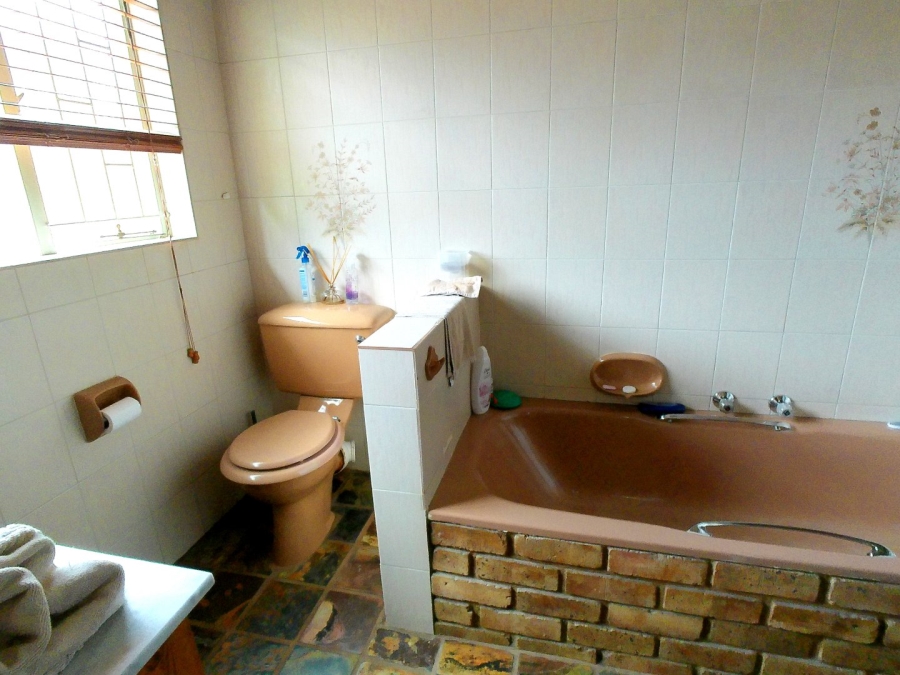 4 Bedroom Property for Sale in Amandasig Gauteng