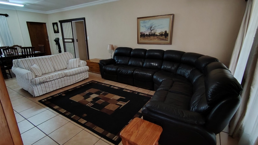4 Bedroom Property for Sale in Wierda Park Gauteng