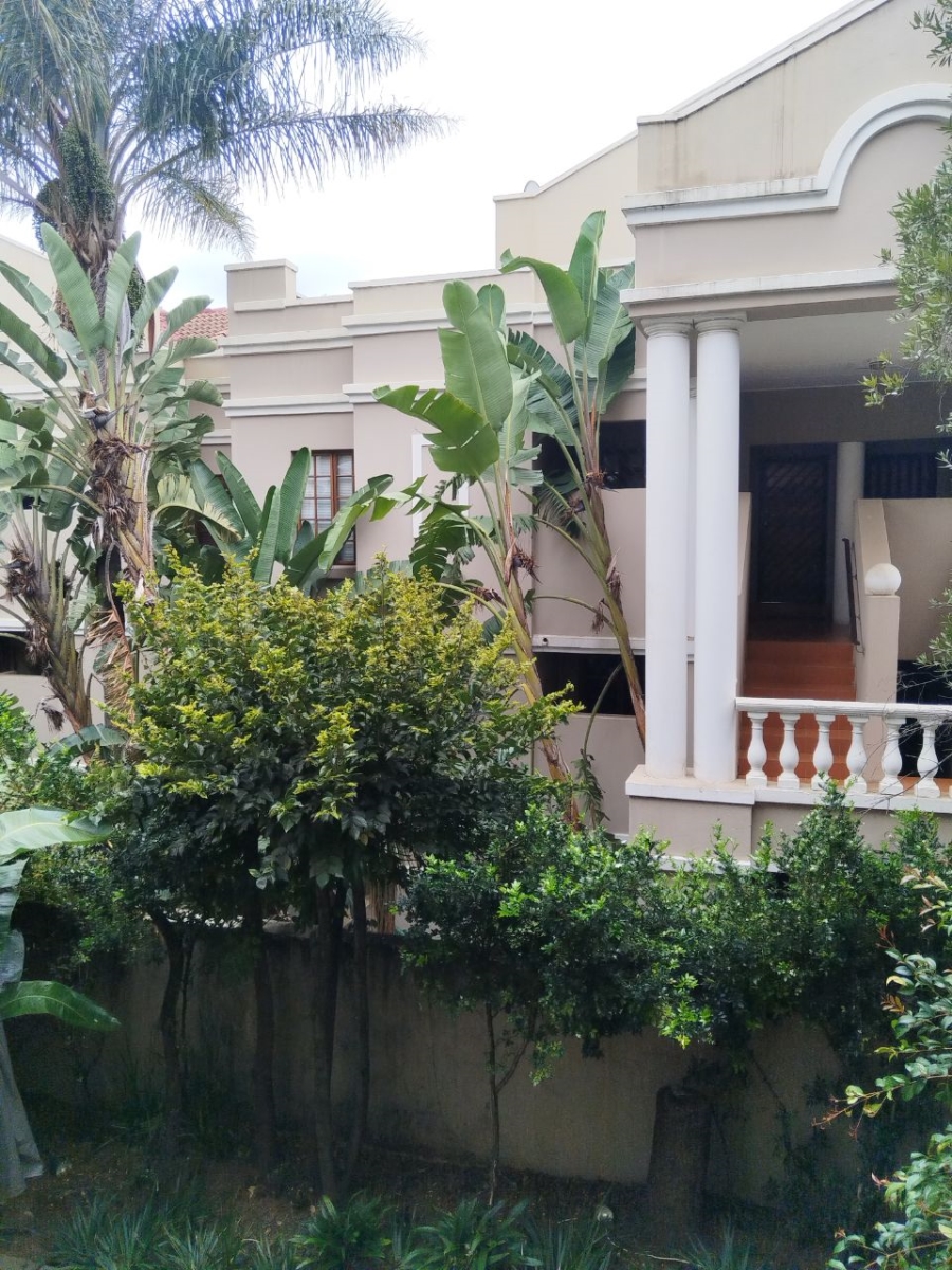 To Let 2 Bedroom Property for Rent in Hyde Park Gauteng