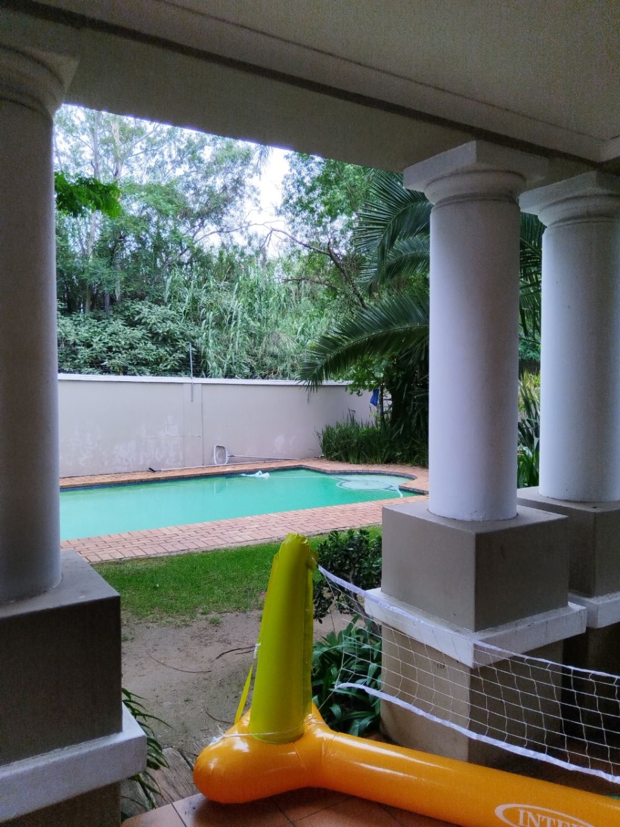 To Let 2 Bedroom Property for Rent in Hyde Park Gauteng