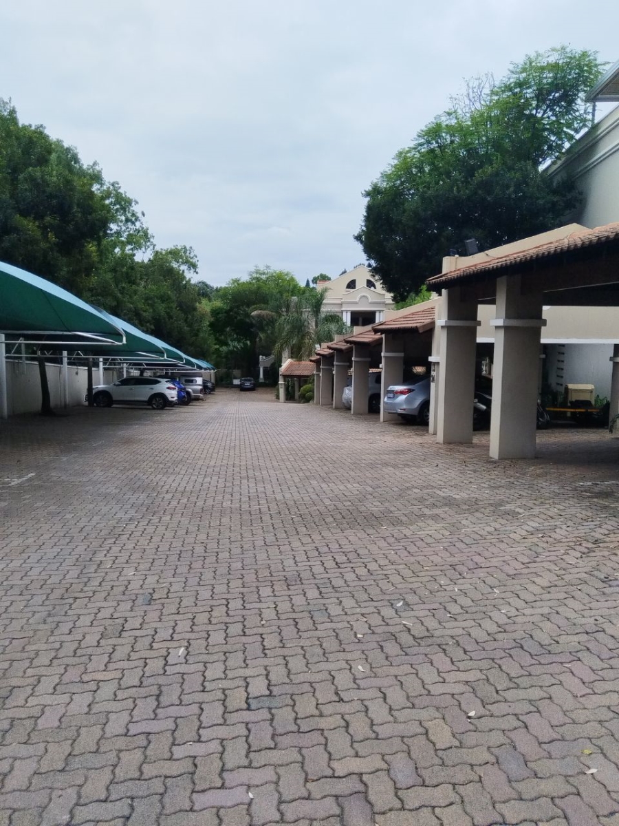 To Let 2 Bedroom Property for Rent in Hyde Park Gauteng
