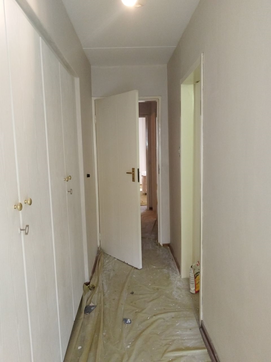 To Let 2 Bedroom Property for Rent in Hyde Park Gauteng