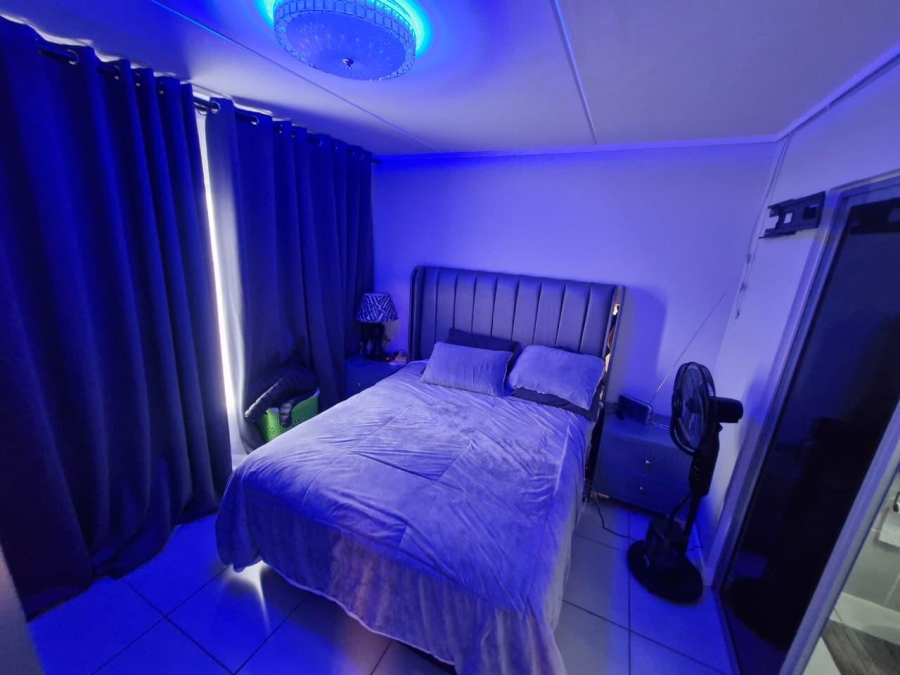 2 Bedroom Property for Sale in Mooikloof Ridge Gauteng