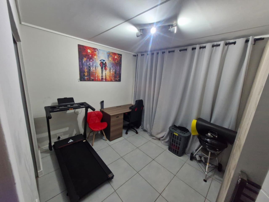 2 Bedroom Property for Sale in Mooikloof Ridge Gauteng