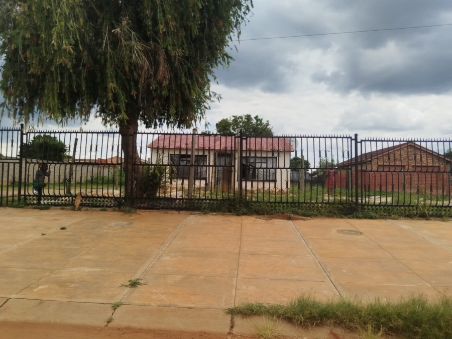 2 Bedroom Property for Sale in Ga-Rankuwa Unit 1 Gauteng