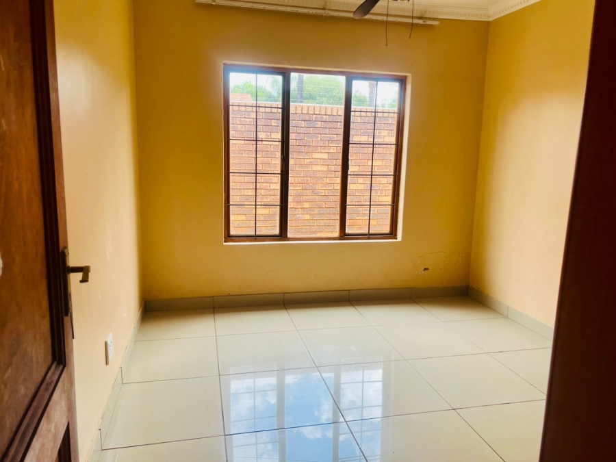 3 Bedroom Property for Sale in Montana Tuine Gauteng