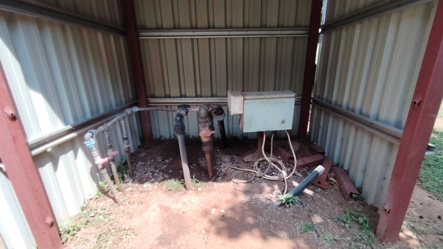 Commercial Property for Sale in Unitas Park Gauteng