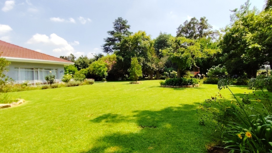 Commercial Property for Sale in Unitas Park Gauteng