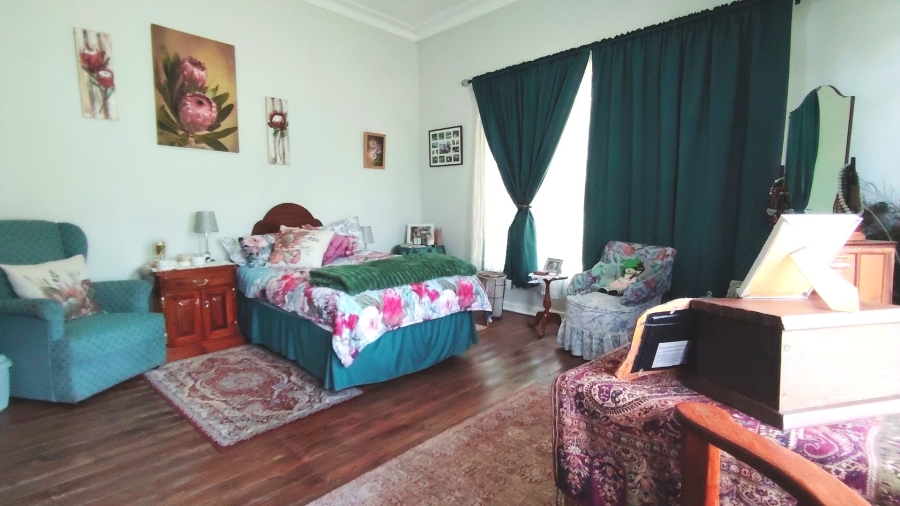 Commercial Property for Sale in Unitas Park Gauteng